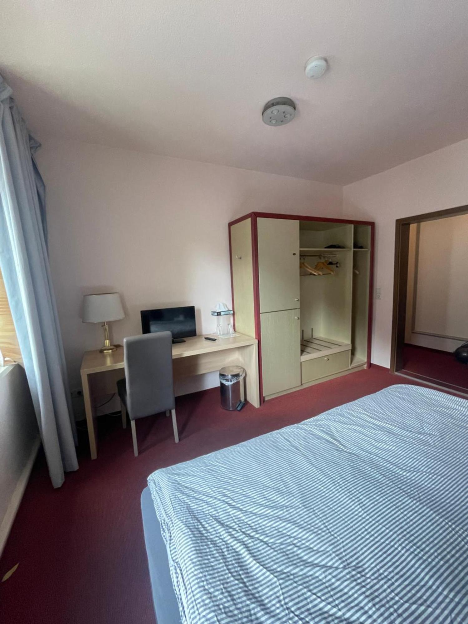 Neue Pfefferkiste Hostel Lipcse Kültér fotó