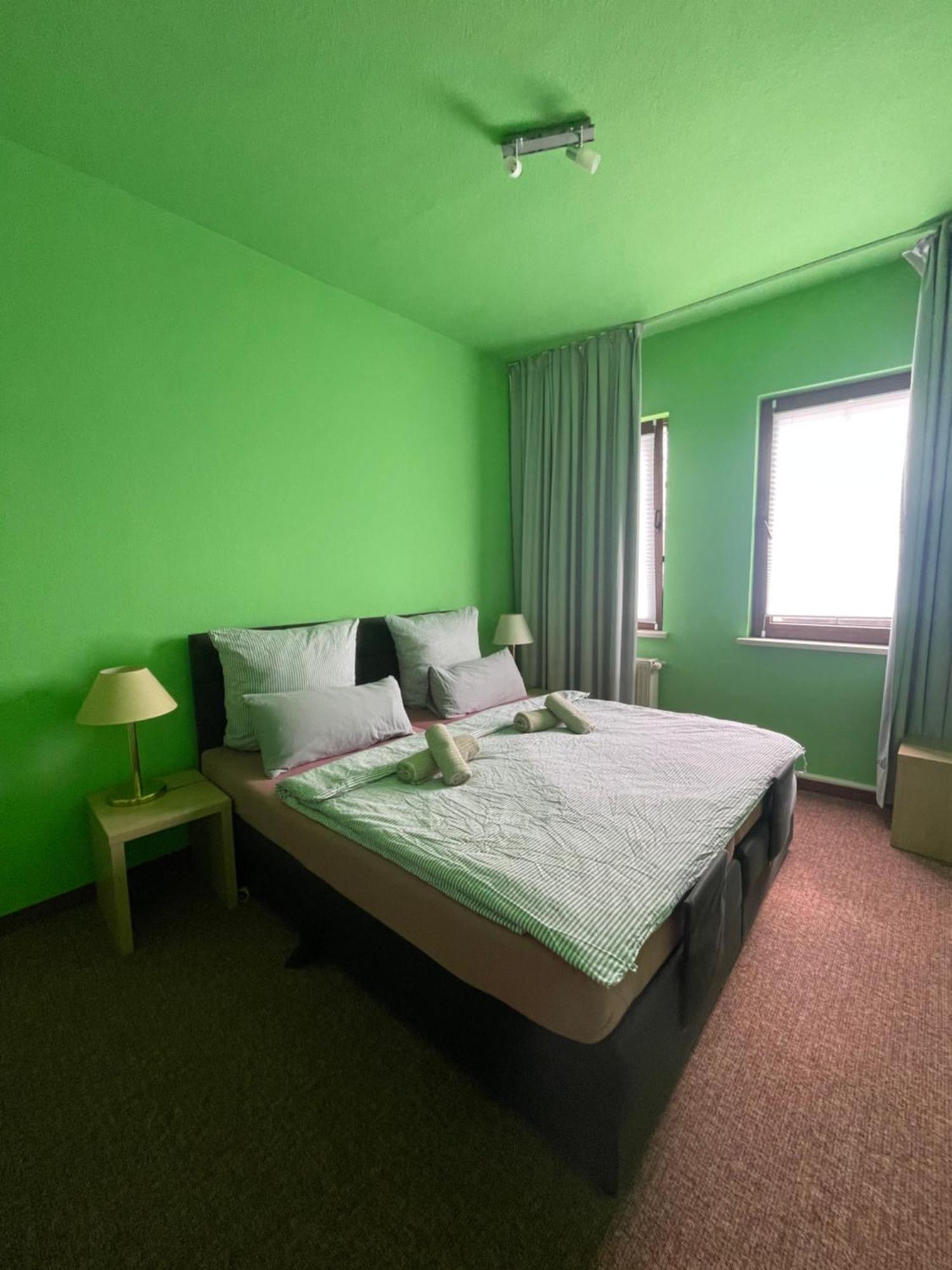 Neue Pfefferkiste Hostel Lipcse Kültér fotó